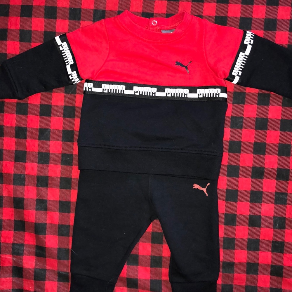 Puma sweatsuit 3/6 month